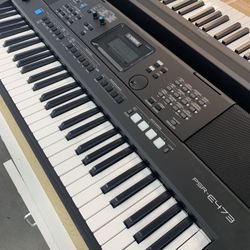 Yamaha PSR-E473
