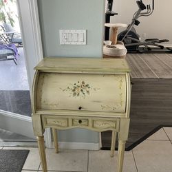 Vintage Roll top Desk/Secretary