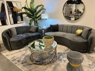 Modern Dark Gray Upholstered Sofa to Elevate Your Living Room Décor