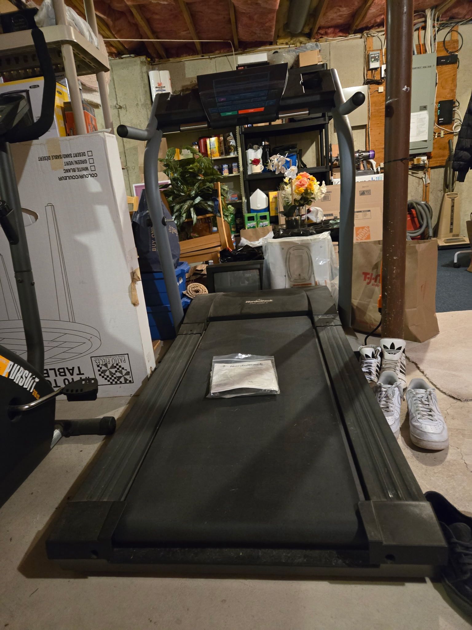 NordicTrack Treadmill Model EXP1000s