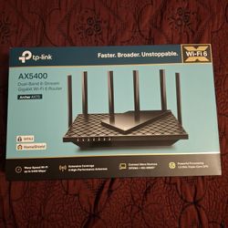 Tp-link Wifi 6 AX5400 new open box 