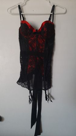 Victoria secret lingerie 34B