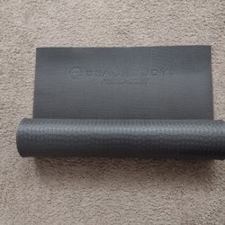 Beachbody yoga or exercise mat