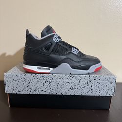 Jordan 4 Retro (Bred Reimagined)