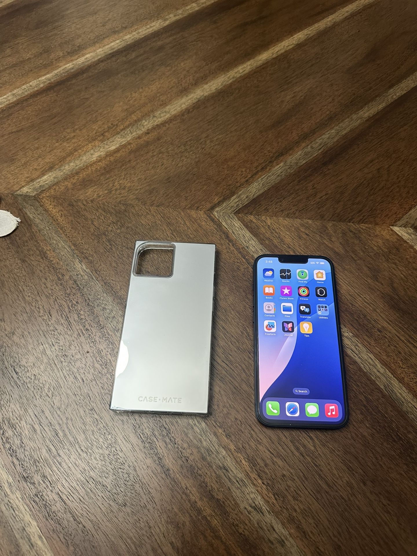 iPhone 14 128gb Unlocked (Mint Condition)