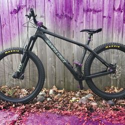 Santa Cruz Mountain Bike