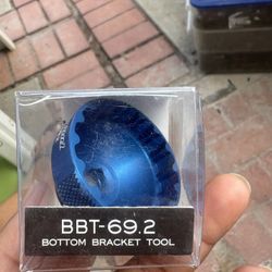 Park Tool BBT-69.2 Bottom Bracket Tool Aluminum Blue for Drivetrain Maintenance