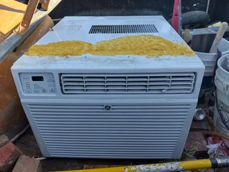 A/C 18000 Btu 220 Volt General Electric Window Unit
