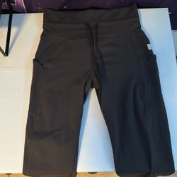 Vuori Leggings Size Small Dark Burgundy