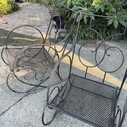 Rocking Chairs 