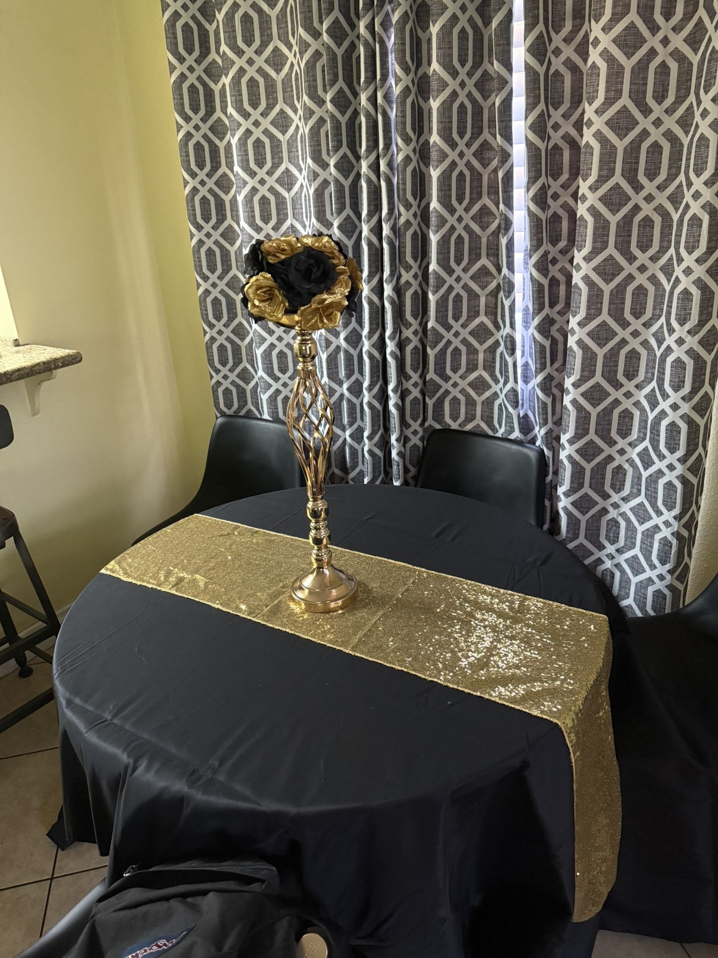 Black And Gold Centerpiece 