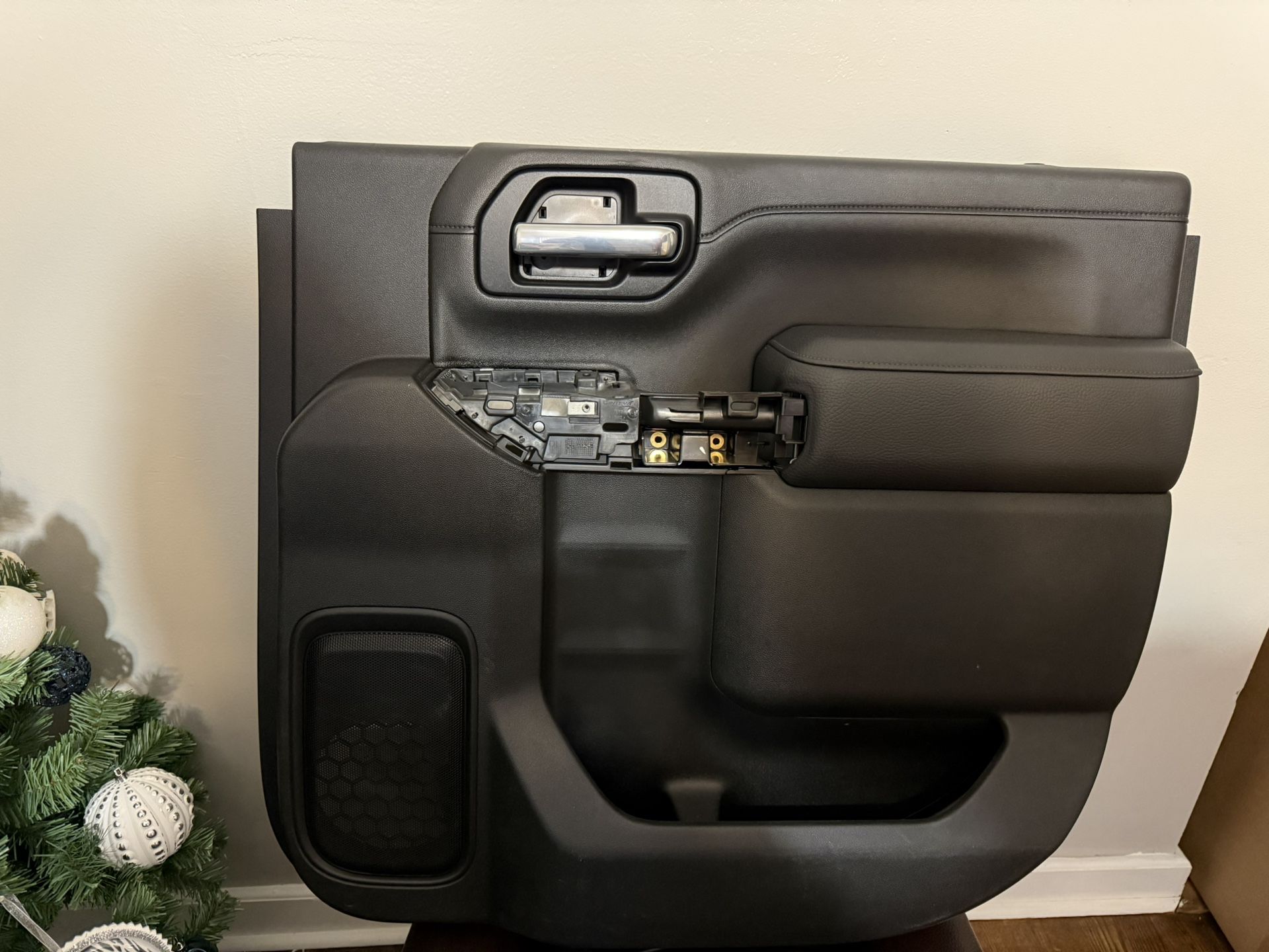 GMC sierra Door Panel