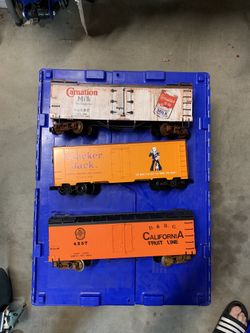Custom made HO Train displays & G Scales 