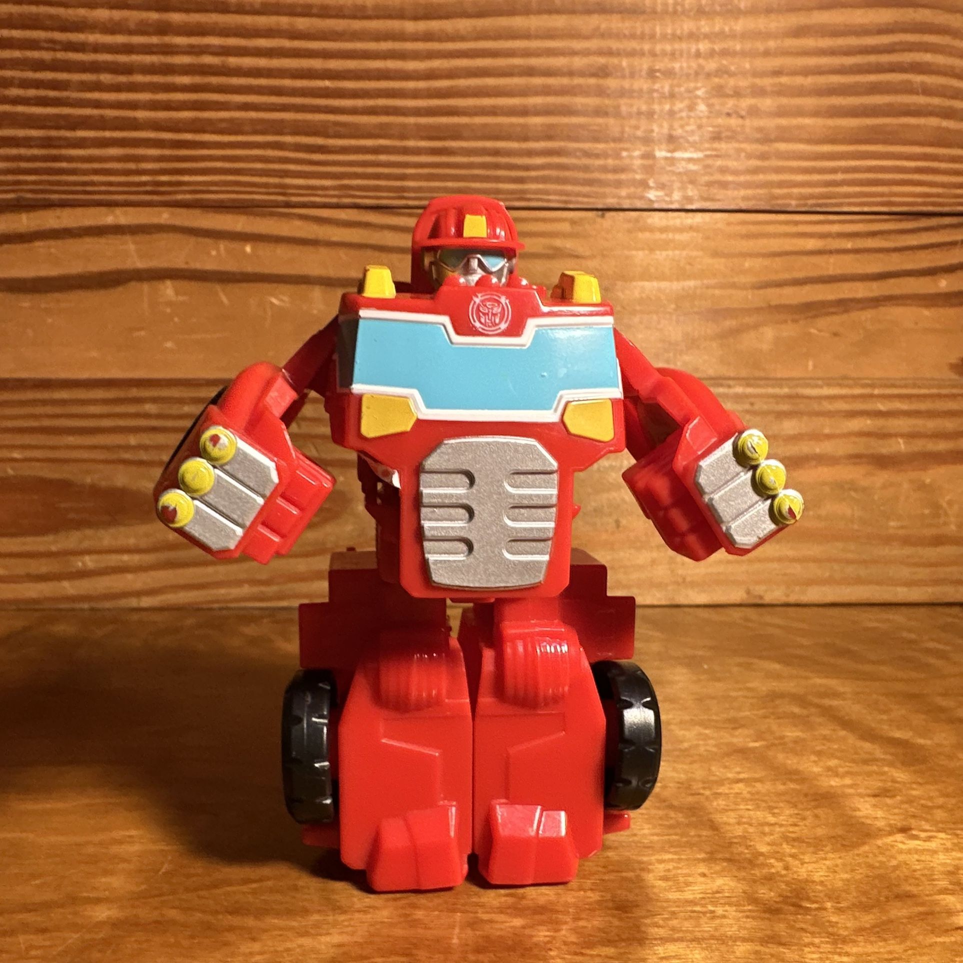 Transformers Rescue Bots Heatwave Fire-Bot Playskool Heroes Fire Truck Red