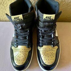 Jordan 1 Retro High OG NRG Gold Toe 2018