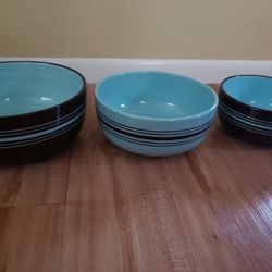 Laura Gates Mixing Bowls