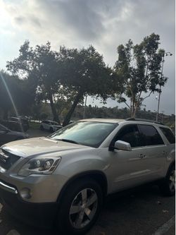 2012 GMC Acadia