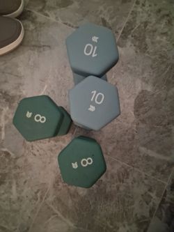 Dumbbell Set – 4 Weights