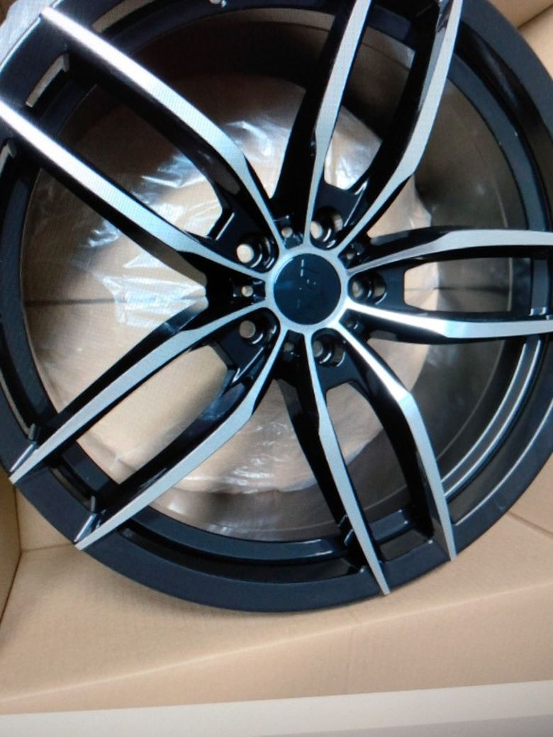 IPW Custom Wheels Model W524 Staggered 19s