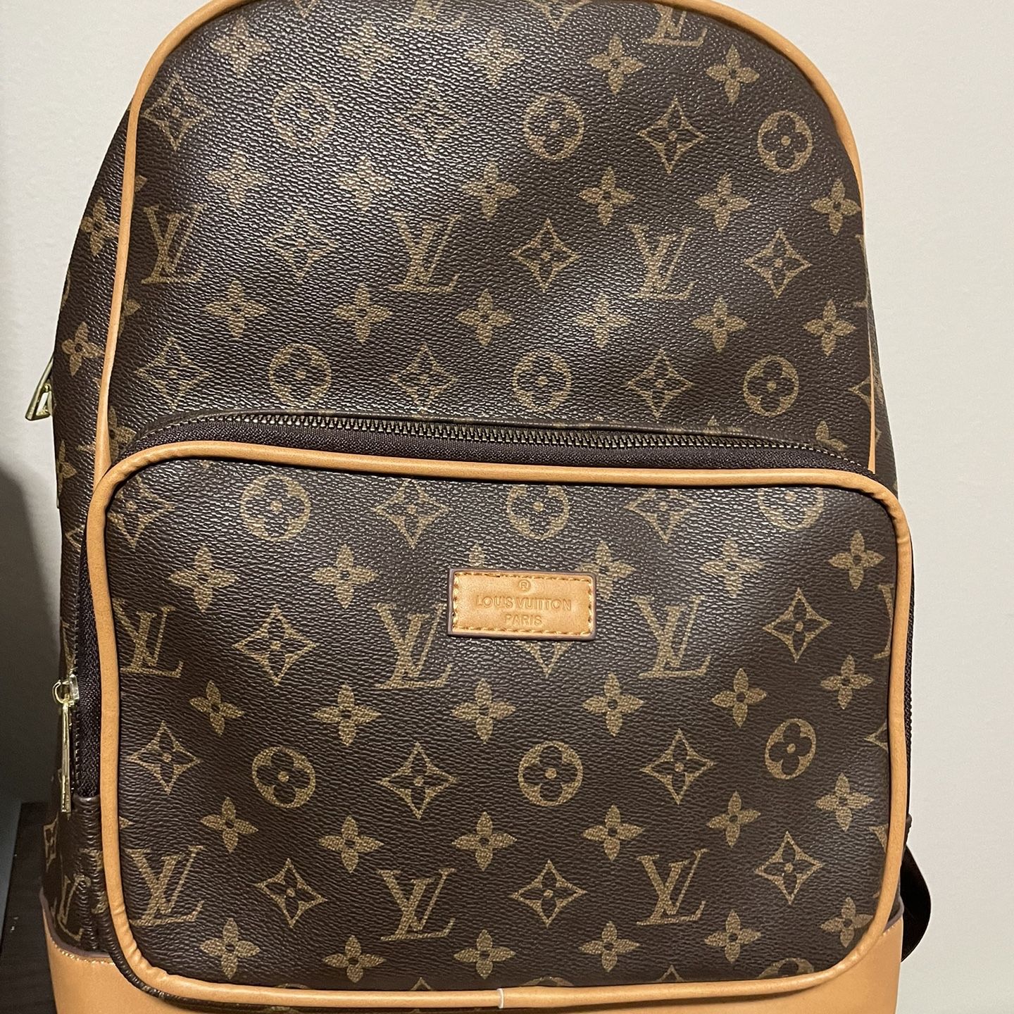 lululemon belt bag velour black NWT Lululemon Everywhere Belt Bag Black VELOUR
