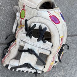 Softball/Baseball Glove 