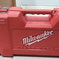 Electric saw saw works perfect