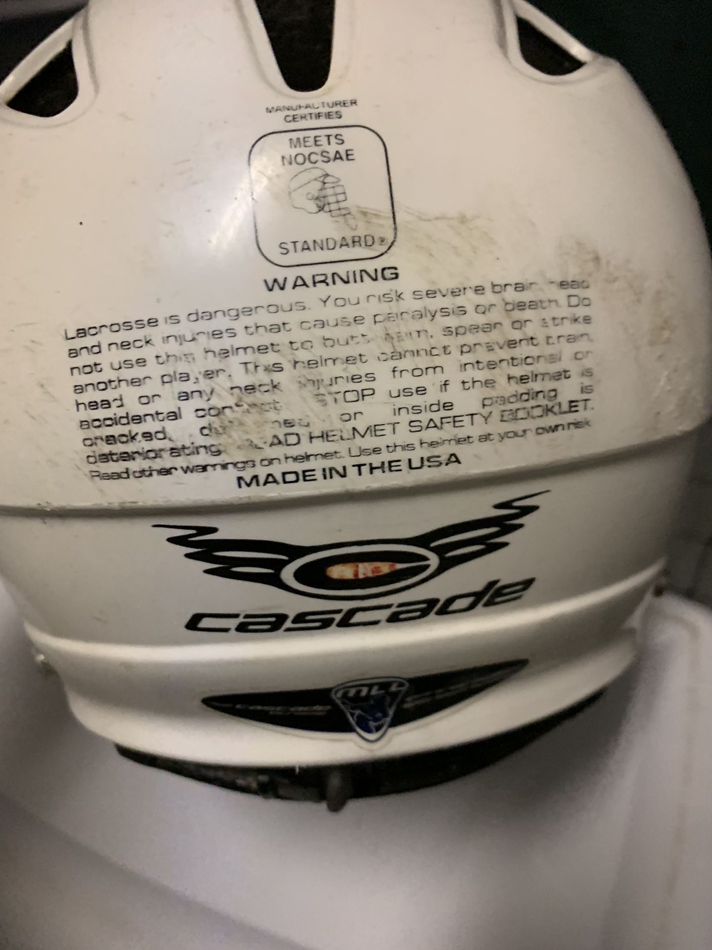 Full set of youth lacrosse gear. Cascade helmet and STX pads. 240 new