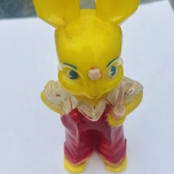 1950’s Easter Bunny   Baby Rattle With Pip In Hand  Hard Plastic 6 Inches Great Shape 