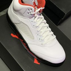 Jordan 5 Retro Fire Red Silver Tongue 