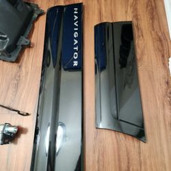 Lincoln Navigator door trims