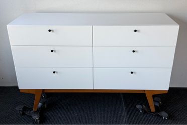 West Elm Modern White Lacquer 6-Drawer Dresser