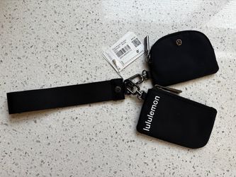 Lululemon Dual Pouch Wristlet