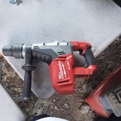Milwaukee Cordless Rotary Hammer 