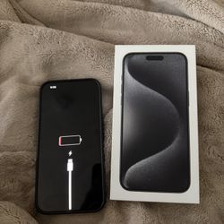 iPhone 15 Pro Max 
