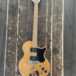 1974 Gibson L6  (Former guitar Of CJ Ramone)
