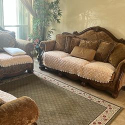 Traditional Rich Golden Brown Sofa Sets 
