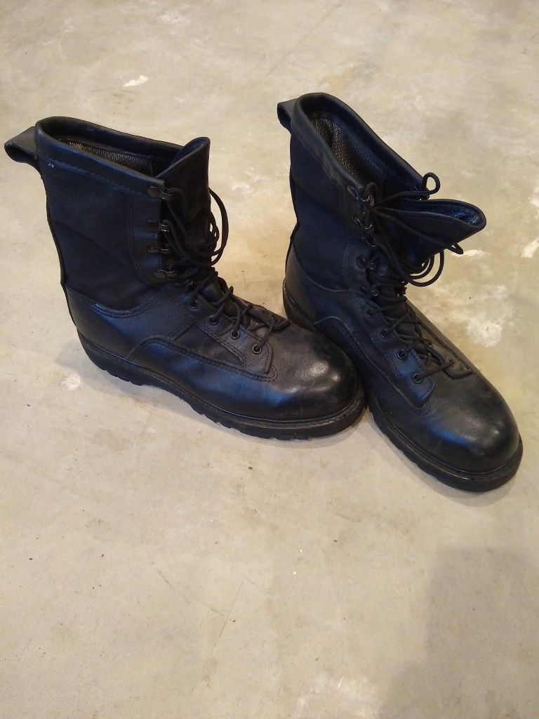 Bates Gortex Boots
