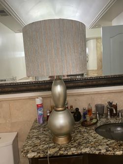 Table lamp
