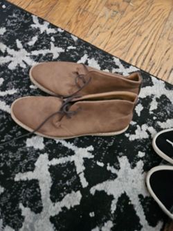 Mens shoes