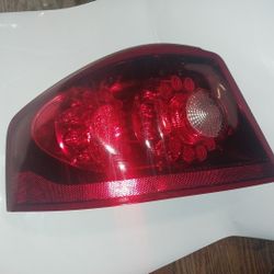 2012 Dodge Avenger Driver Side Tail Light Assembly 