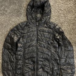 Used Uniqlo womens medium black dark gray ultra light down jacket with hood