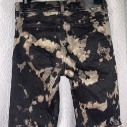 Custom Levi’s Bleach Dye 