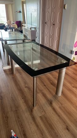 Glass dining room table