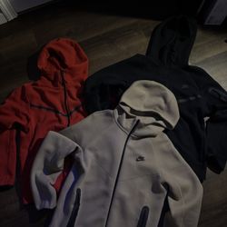 nike tech fleece zip ups