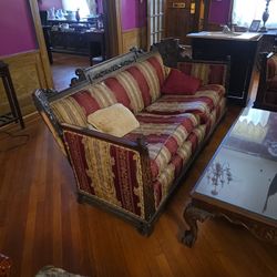 Upholstery Print Couch 