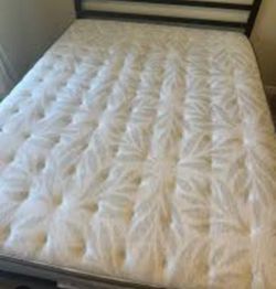 Mattress and box spring Queen size