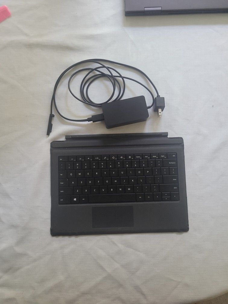 Keyboard And Charger For Microsoft Surface