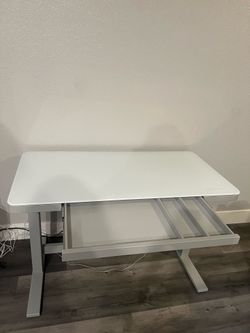 47” geller smart sit/stand desk