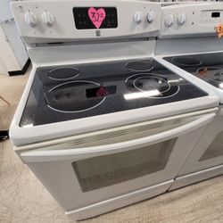 Electric Stove Used In Good Condition With 90days Warranty  From $300 Up To $350