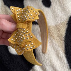 Brand New Bow Headband 